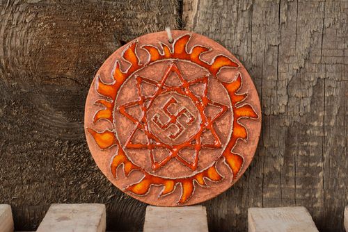 Pingente talismã de cerâmica para casa  - MADEheart.com