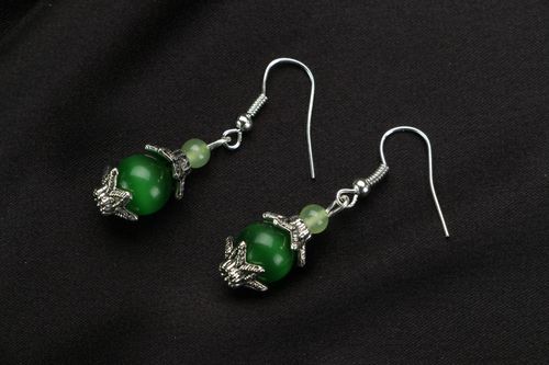 Earrings with chrysoprase - MADEheart.com