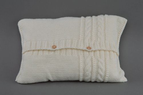 Almohada blanda decorativa para sofá artesanal de lana y acrílico tejida - MADEheart.com