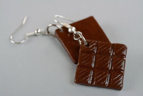 Brincos de argila de polímero artesanais Chocolates - MADEheart.com