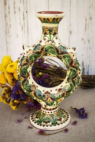 Super exclusive 12 inches handmade green&white color vase for home décor 3 lb - MADEheart.com