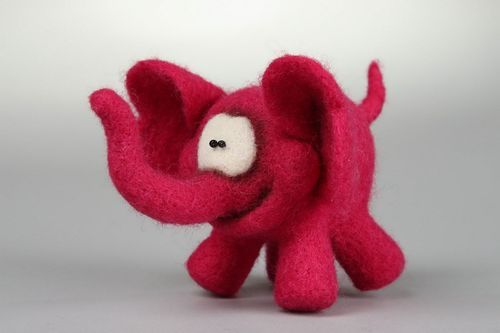 Brinquedo macio Elefante cor de rosa - MADEheart.com