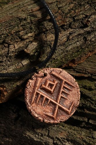 Pendentif céramique Bijou fait main rond marron sur cordon Cadeau ethnique - MADEheart.com
