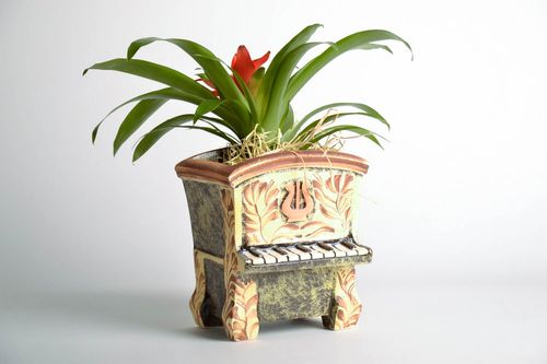 Pot de fleurs en céramique artisanal Piano - MADEheart.com
