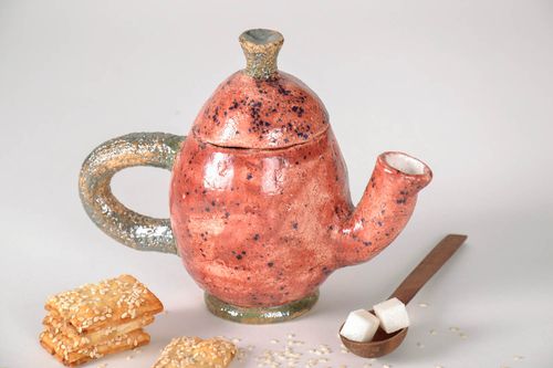 Kettle made of clay - MADEheart.com