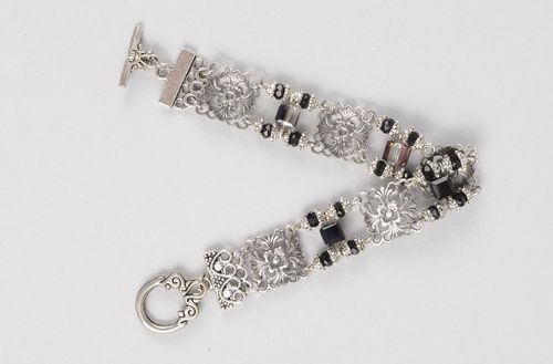 Bracelet tendance fait main Bijou fantaisie métal perles tchèques Cadeau femme - MADEheart.com