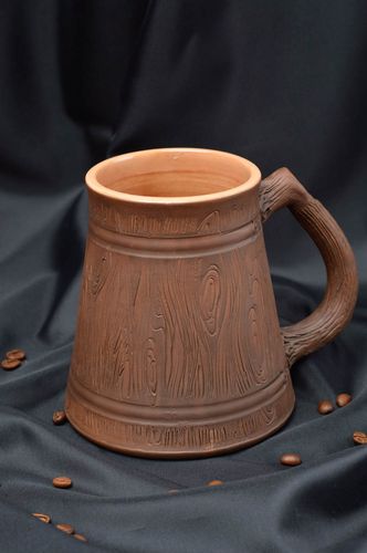 Schöne große originelle braune handgemachte Tasse aus Ton 500 ml mit Glasur - MADEheart.com
