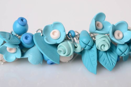 Bracelet original Bijou fait main bleu ciel en pâte polymère Accessoire femme - MADEheart.com