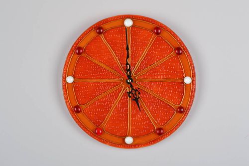 Relógio de vidro para parede artesanal Laranja - MADEheart.com