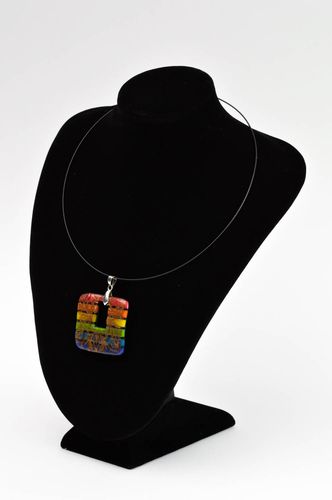 Ciondolo Trance fatto a mano gioielli in argilla polimerica accessori da donna - MADEheart.com