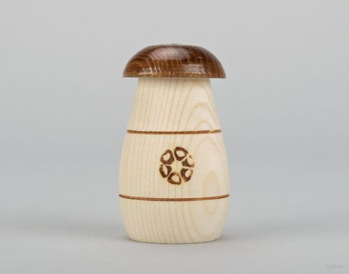 Salero de madera “Seta” - MADEheart.com