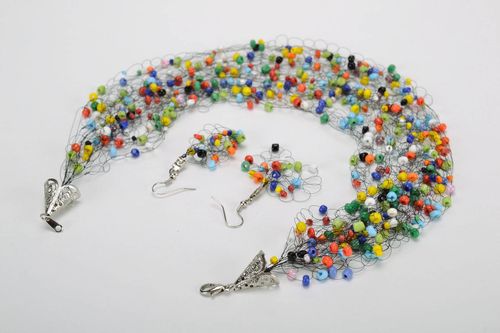 Conjunto de jóias: colar e brincos - MADEheart.com