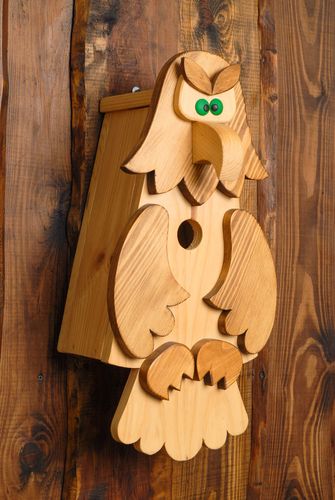Nichoir pour oiseaux en bois fait main original peint en forme de hibou - MADEheart.com