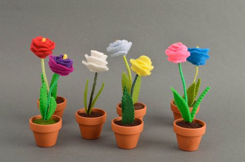 Filz Dekoration handmade Haus Spielzeug künstliche Blume Designer Geschenk - MADEheart.com