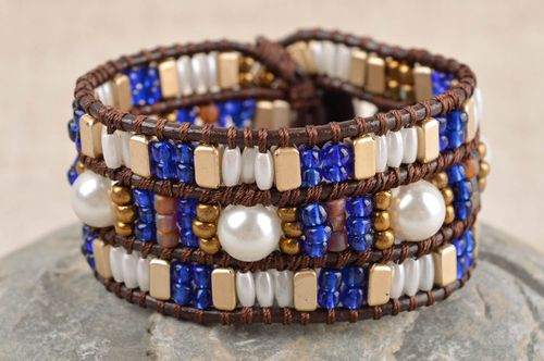 Large Bracelet perles rocaille cuir Bijou fait main bleu Accessoire femme design - MADEheart.com