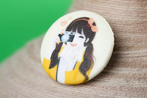 Cute handmade plastic button beautiful fabric button with print sewing ideas - MADEheart.com