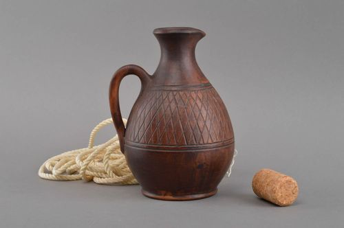 Jarro de cerámica hecho a mano 500 ml vajilla de barro marrón regalo para mujer - MADEheart.com