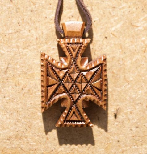 Vedic cross made of pear wood on a leather cord - MADEheart.com