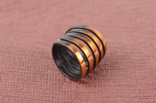 Bague tendance Bijou fait main large spirale en cuivre Cadeau femme original - MADEheart.com