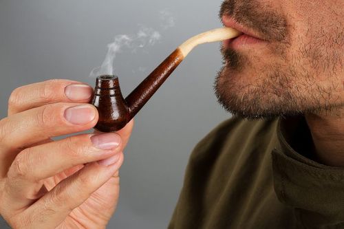 Handmade wooden smoking pipe - MADEheart.com