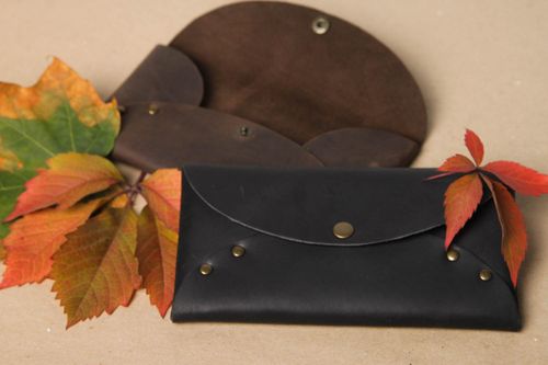 Stylish handmade leather wallet leather goods fashion trends gifts for her - MADEheart.com