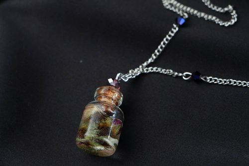 Pendant Bottle with Roses - MADEheart.com