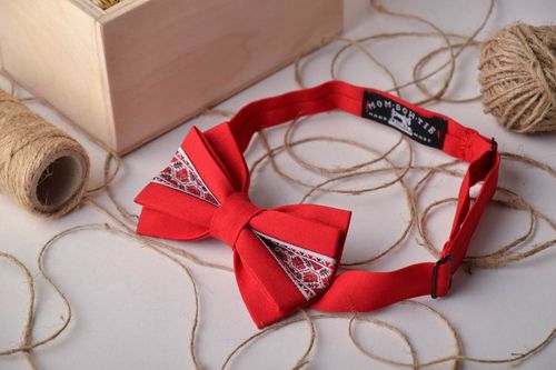 Rote Fliege Krawatte - MADEheart.com