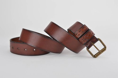 Cinturón de cuero hecho a mano regalo original correa de cuero color marrón - MADEheart.com