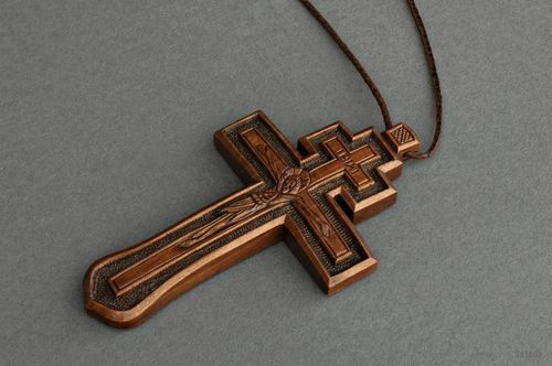 Croce di legno da collo fatta a mano Croce intagliata  Accessori da donna  - MADEheart.com