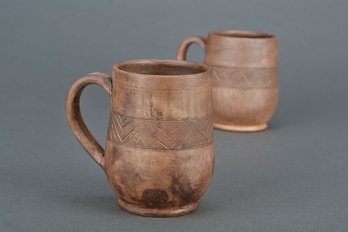 XXL 33 oz ceramic beer, coffee, tea mug made of white clay with handle and Greek style pattern - MADEheart.com