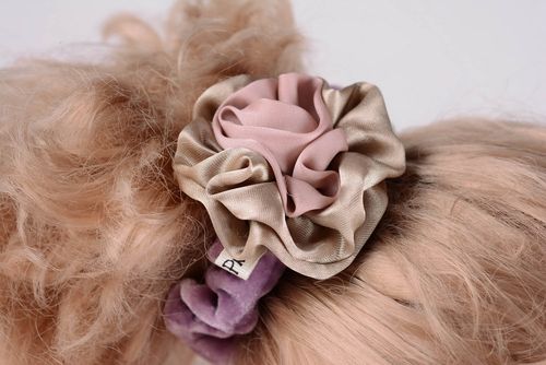Élastique cheveux fleur fait main - MADEheart.com