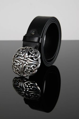 Ceinture en cuir noir faite main avec boucle métallique Accessoire homme - MADEheart.com