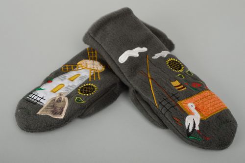 Warm fleece mittens with embroidery - MADEheart.com