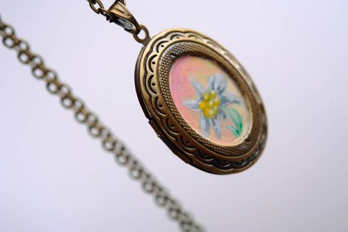 Medallón Edelweiss - MADEheart.com