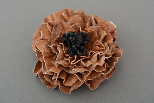 Beautiful hairpin in the form of flower - MADEheart.com