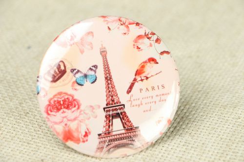 Pocket mirror with an image of Paris - MADEheart.com