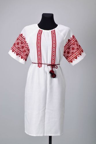 Vestido bordado de hilos de algodón - MADEheart.com