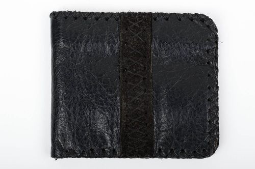 Черный бумажник из натуральной кожи ручной работы подарок для мужчины стильный - MADEheart.com