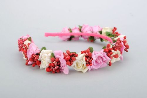 Headband with pink artificial flowers - MADEheart.com