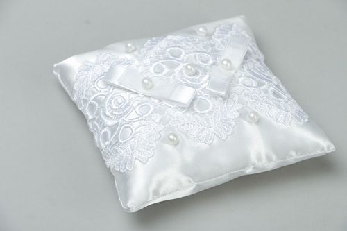 White satin wedding ring pillow - MADEheart.com
