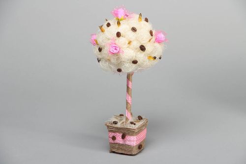 Rosa Topiary handmade - MADEheart.com