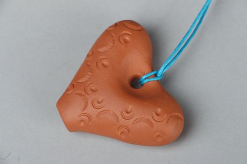 Homemade pendant in the shape of heart - MADEheart.com