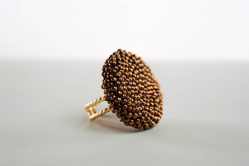 Handmade Ring aus Glasperlen Kupfer - MADEheart.com