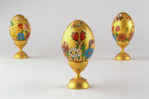 Dekoratives Ei aus Holz - MADEheart.com