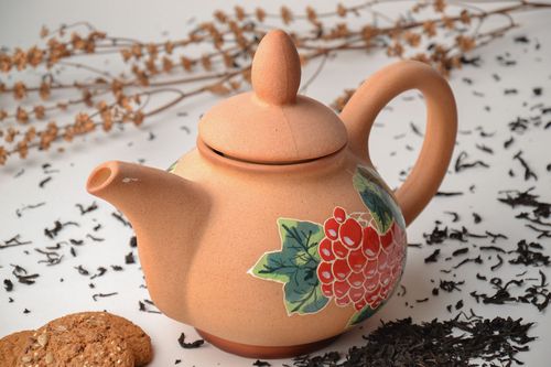 Keramische Teekanne mit Muster - MADEheart.com