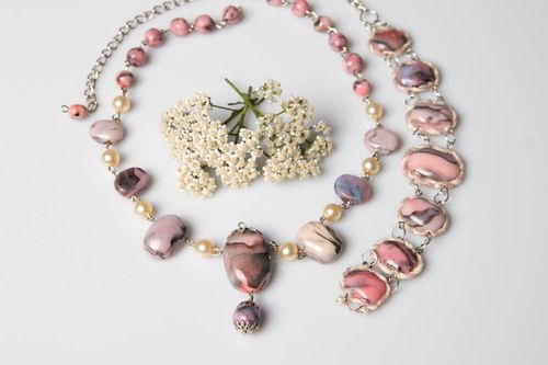Unusual handmade plastic necklace bracelet designs cool jewelry set ideas - MADEheart.com