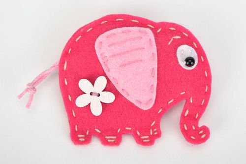 Beautiful bright handmade felt childrens brooch in the shape of pink elephant - MADEheart.com