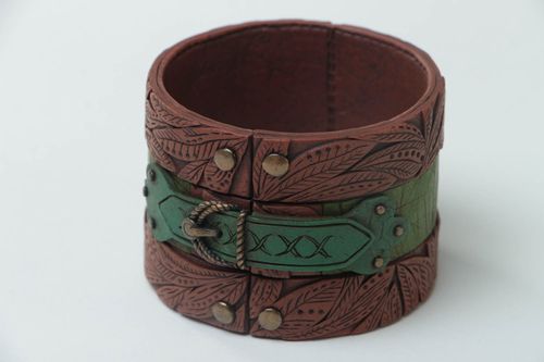 Bracelet large Bijou fait main en pâte polymère marron-vert Cadeau pour femme - MADEheart.com