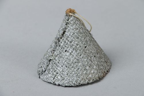 Christmas tree bell-shaped toy - MADEheart.com