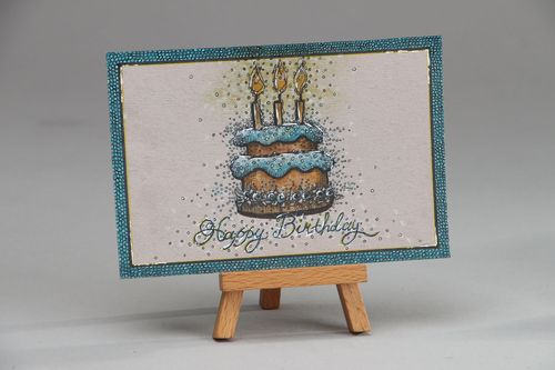 Cartão postal com uma imagem com caneta de gel Happy birthday - MADEheart.com
